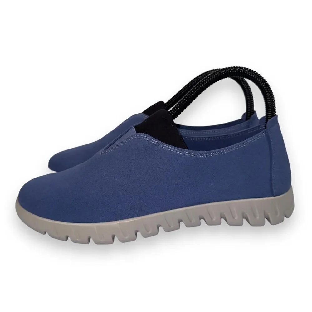 Fly Flot Lightweight Casual‎ Slip-on Sneakers Blue Suede Women's 6.5/37